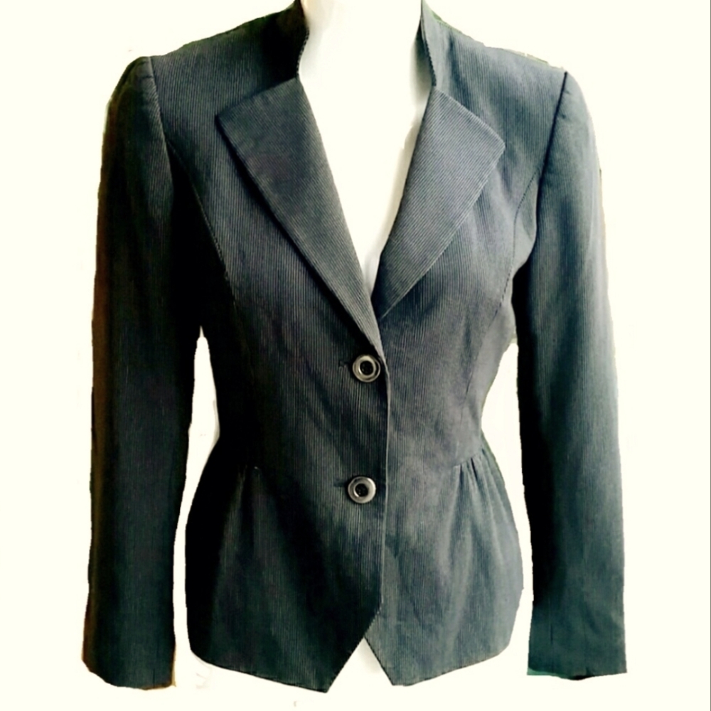 Tahari Petite Gray White Micro Pin Stripes Peplum Detail Blazer Jacket S…
